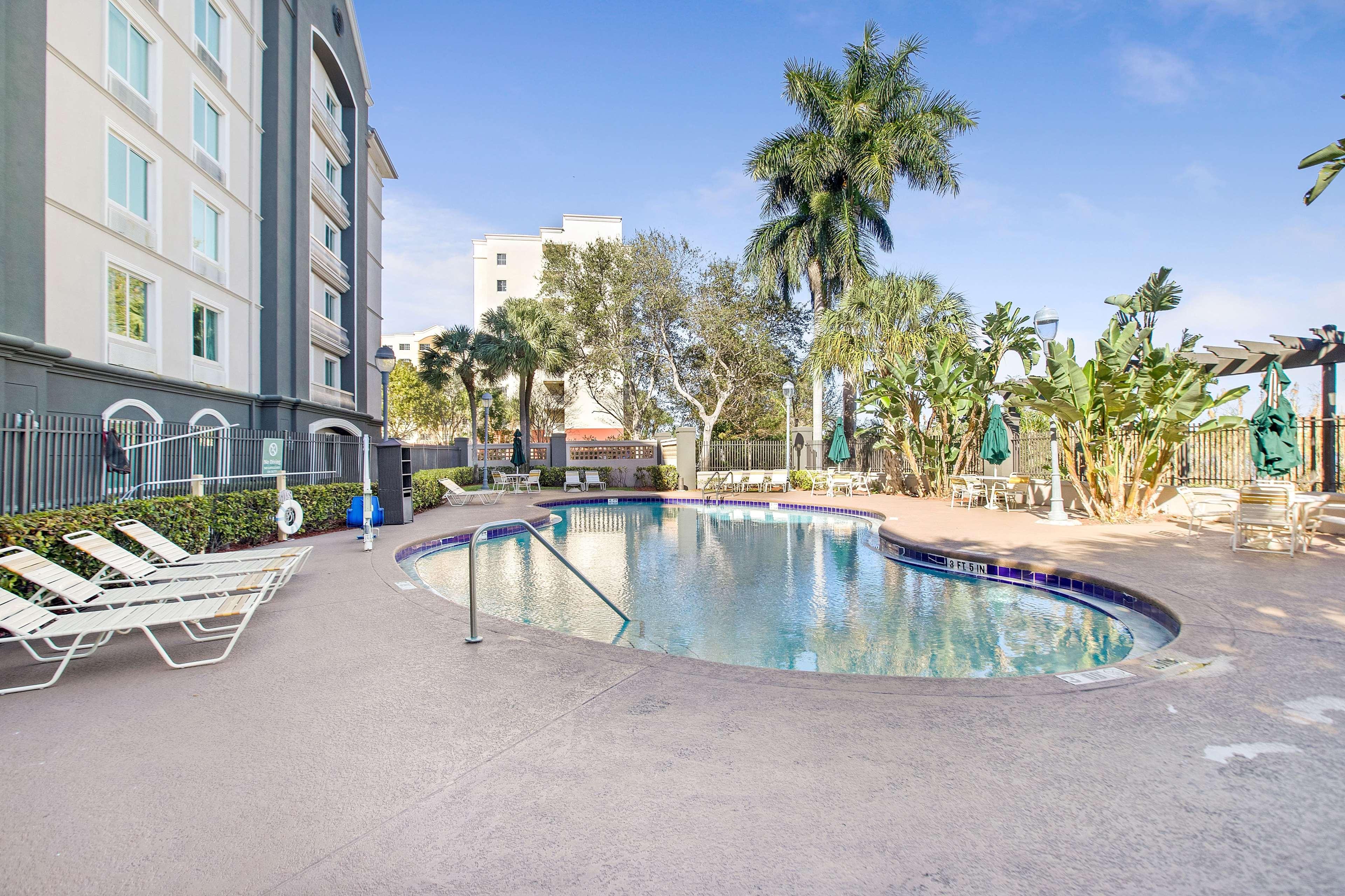 La Quinta By Wyndham Ft. Lauderdale Airport Hotel Hollywood Buitenkant foto